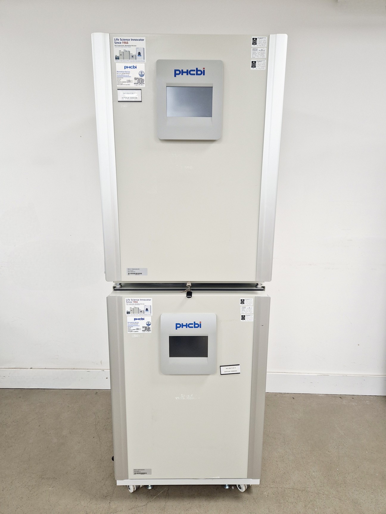 Image of Double Stacked MCO-170AICUVD-PE Co2 Laboratory Incubator Lab