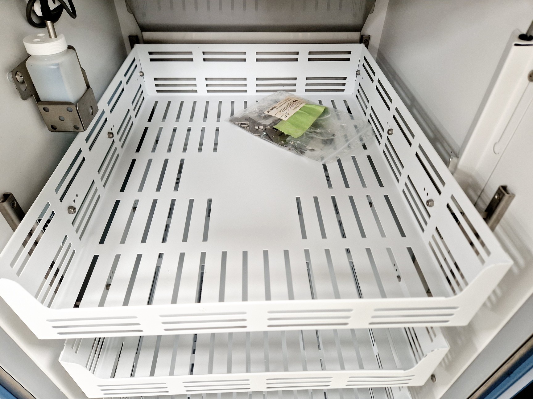 Helmer Rosting Helmer iLR113-GX Laboratory Refrigerator Lab