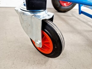 Thumbnail image of Dual Compartment Liquid Nitrogen Tank Trolley 
