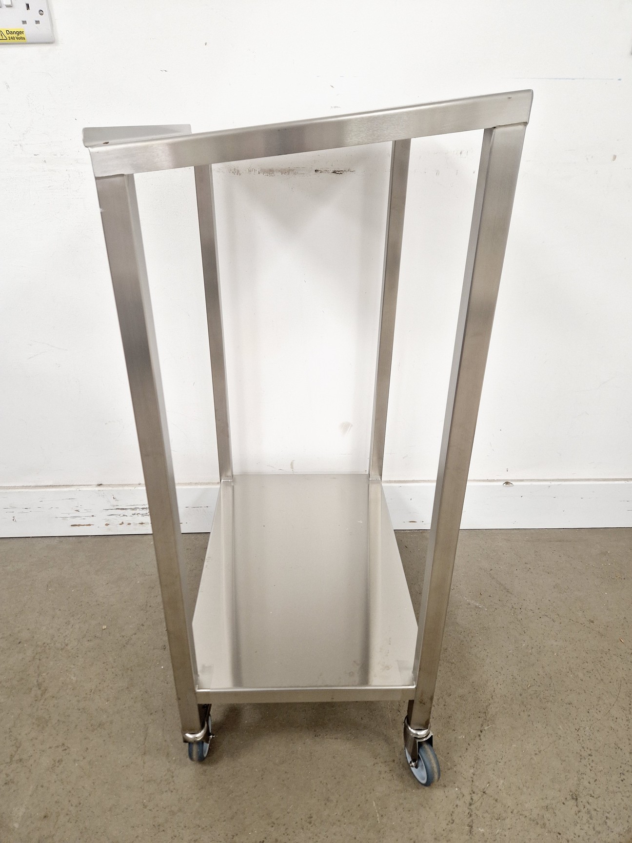 Image of Teknomek Metal Trolley  L x 41 W x 60 H x 100 cm 