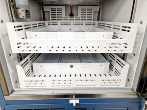 Thumbnail image of Helmer ILF105-GX Laboratory Freezer