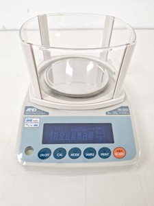 Thumbnail image of AnD FX-500i Balance Scales Lab