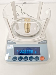 Thumbnail image of AnD FX-500i Balance Scales Lab