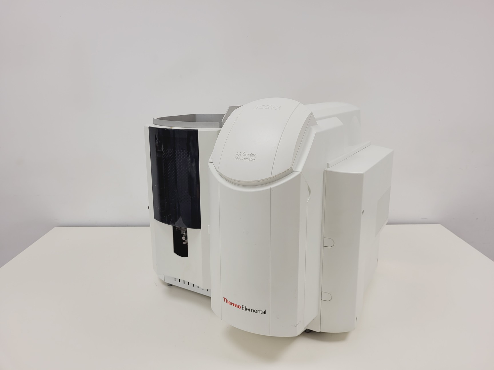 Image of Thermo Elemental Model Type Solaar S2 AA Series Spectrometer