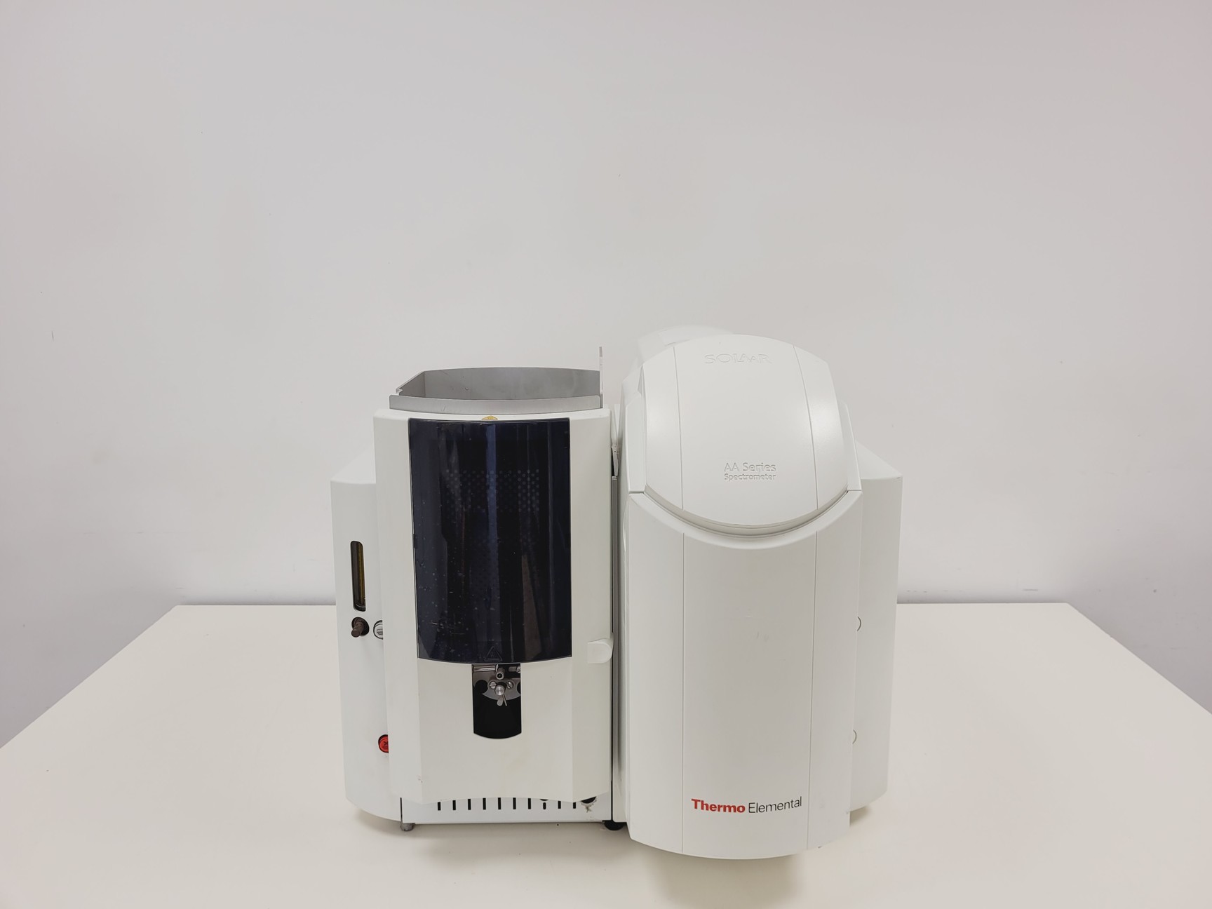 Image of Thermo Elemental Model Type Solaar S2 AA Series Spectrometer