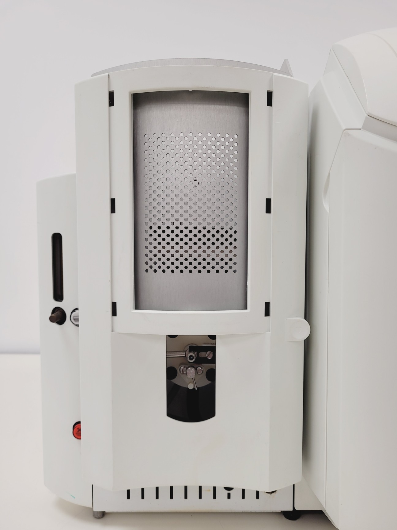 Image of Thermo Elemental Model Solaar S2 AA Series Spectrometer