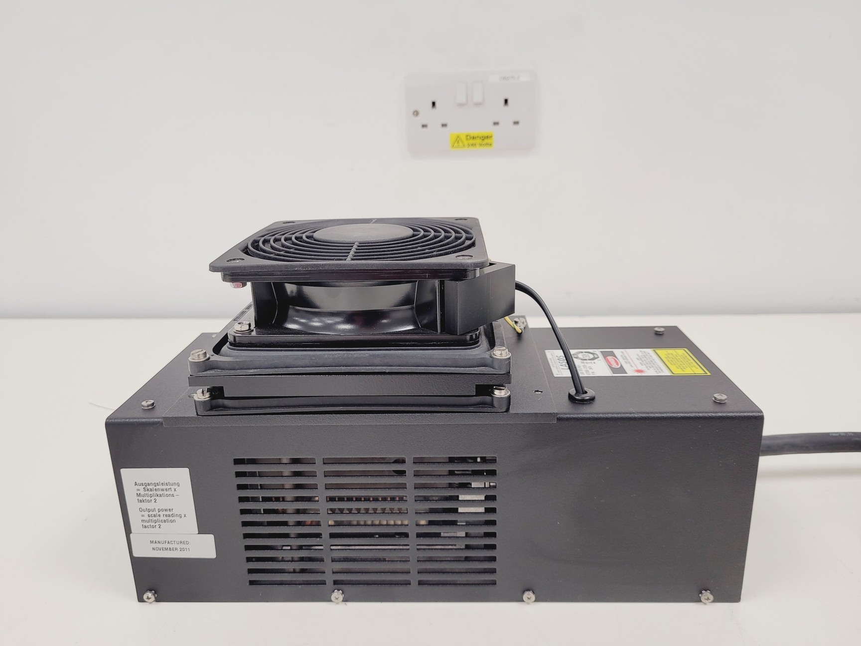 Image of Lasos LGN 3000 PSU & LGK 7812 ML4 450-530NM Laser