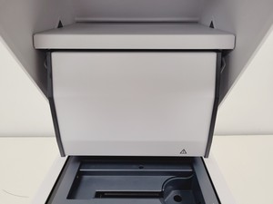 Thumbnail image of Agilent 4150 TapeStation System With Laptop & Software (2021) Lab