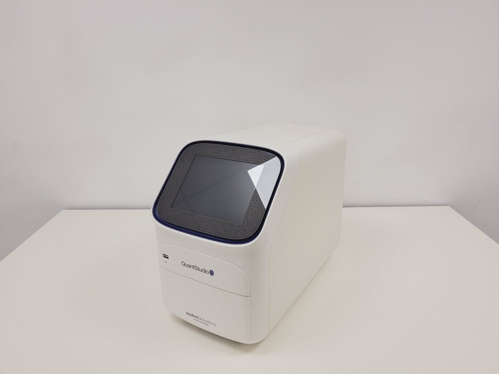Image of Applied Biosystems By Thermo Fisher Scientific QuantStudio 5 Lab