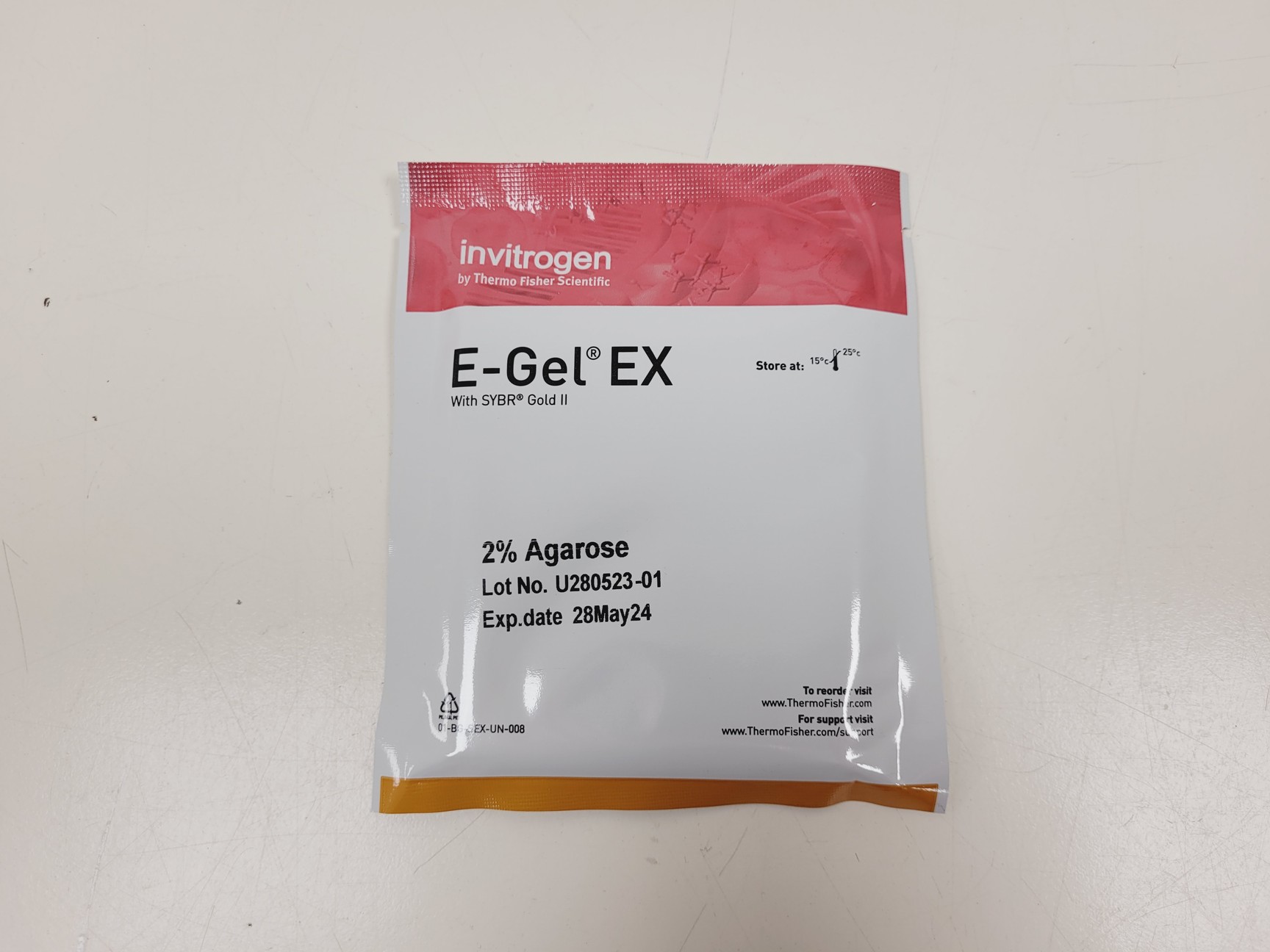 Image of Invitrogen E-Gel Power Snap Electrophoresis System