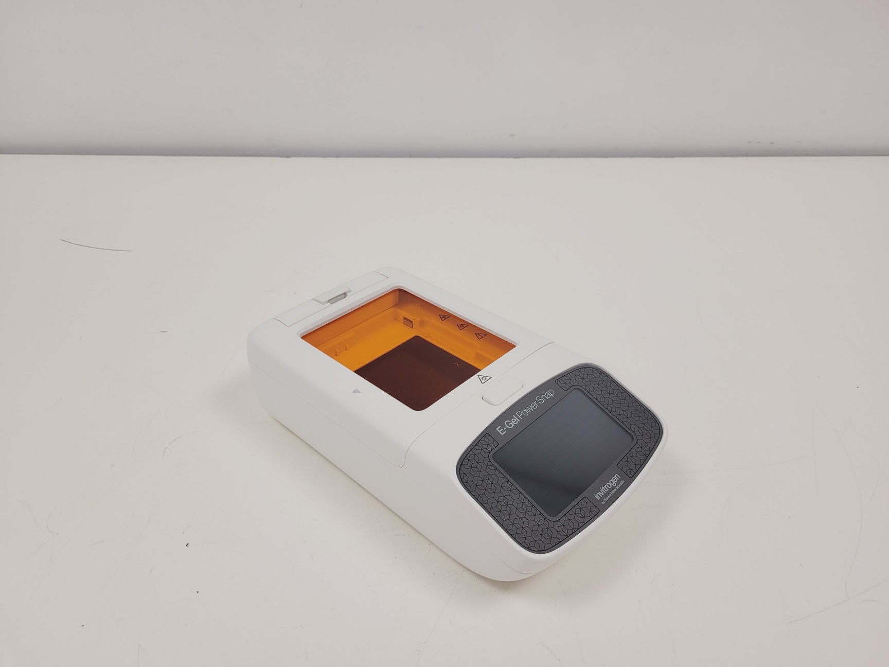 Image of Invitrogen E-Gel Power Snap Electrophoresis System