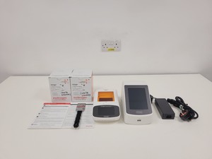 Thumbnail image of Invitrogen E-Gel Power Snap Electrophoresis System