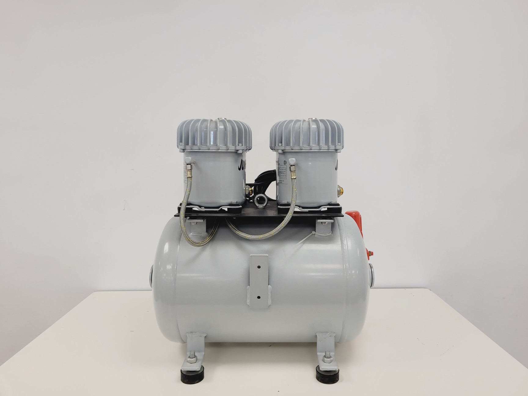 Image of Jun-Air 12-40/Model 6 Compressor 40 Litre