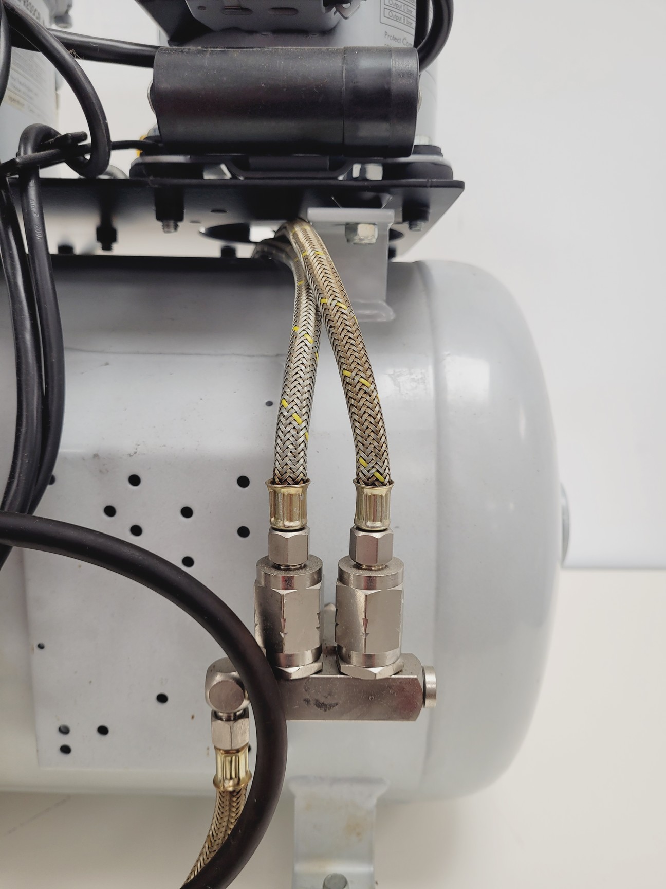 Image of Jun-Air 12-40/Model 6 Compressor 40 Litre