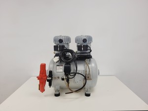 Thumbnail image of Jun-Air 12-40/Model 6 Compressor 40 Litre
