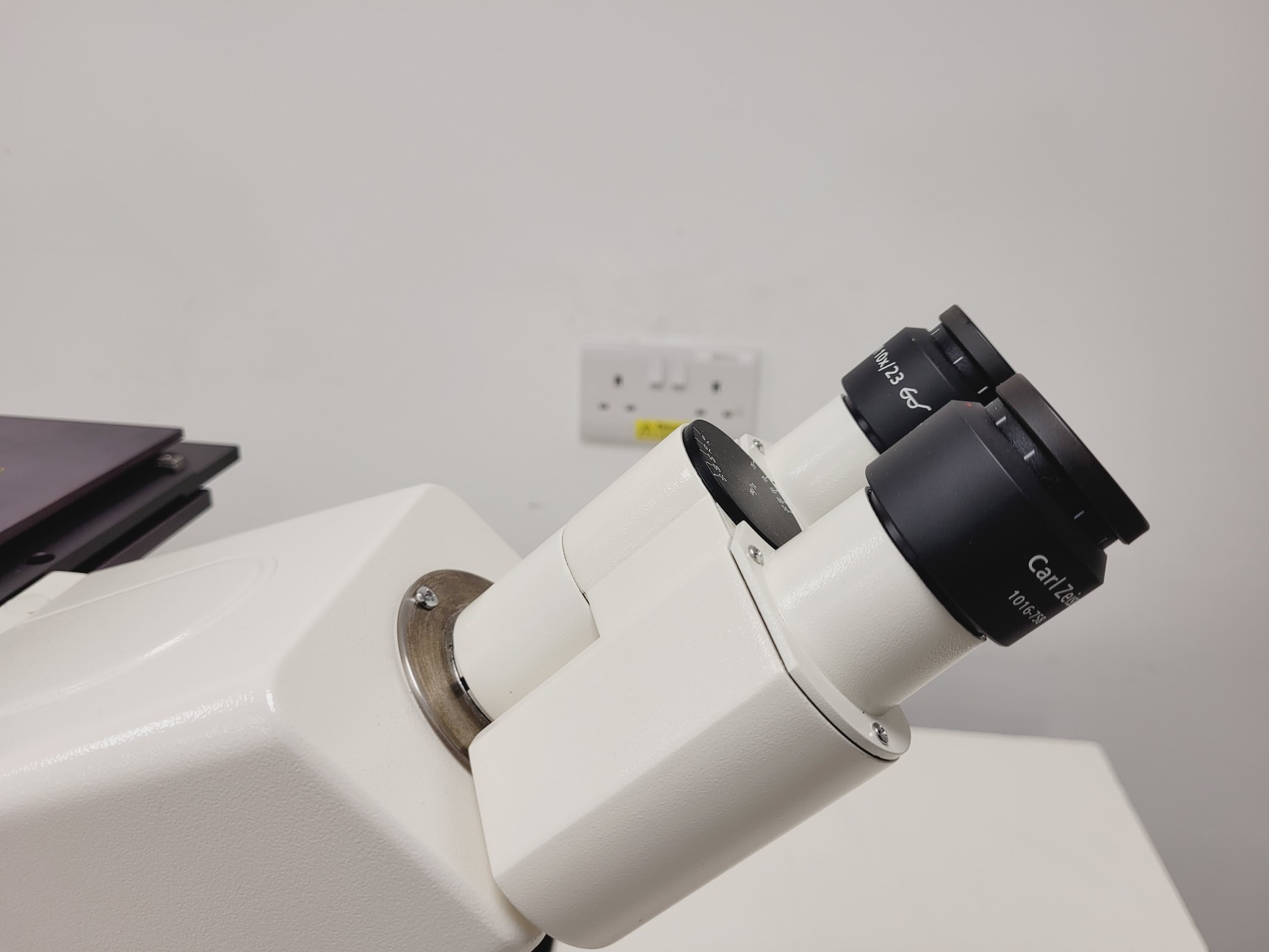 Image of Palm Microbeam3 Laser Capture Microdissector, Axiovert 200 w/ AxioVision Lab