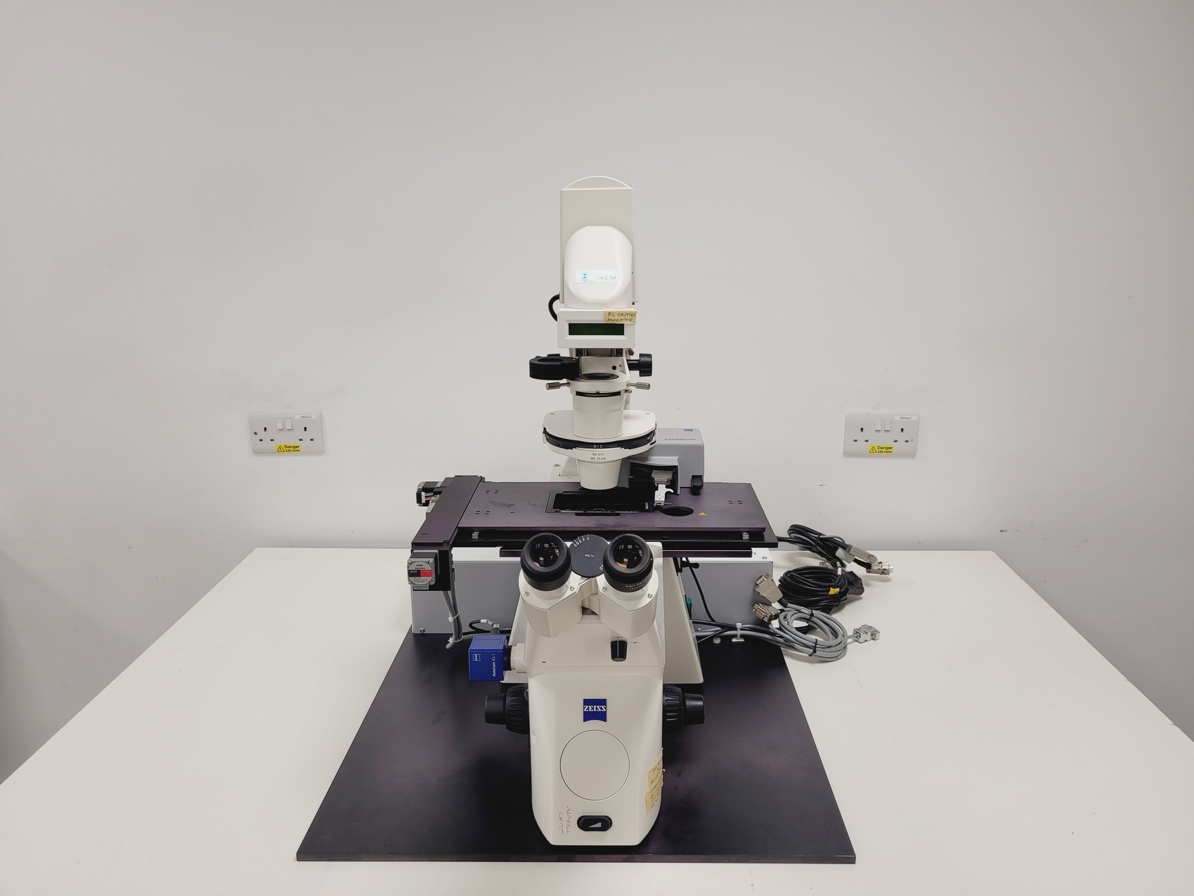 Image of Palm Microbeam3 Laser Capture Microdissector, Axiovert 200 w/ AxioVision Lab