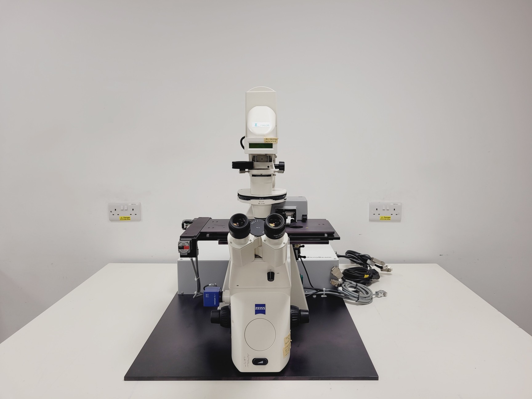 Image of Palm Microbeam3 Laser Capture Microdissector, Axiovert 200 w/ AxioVision Lab