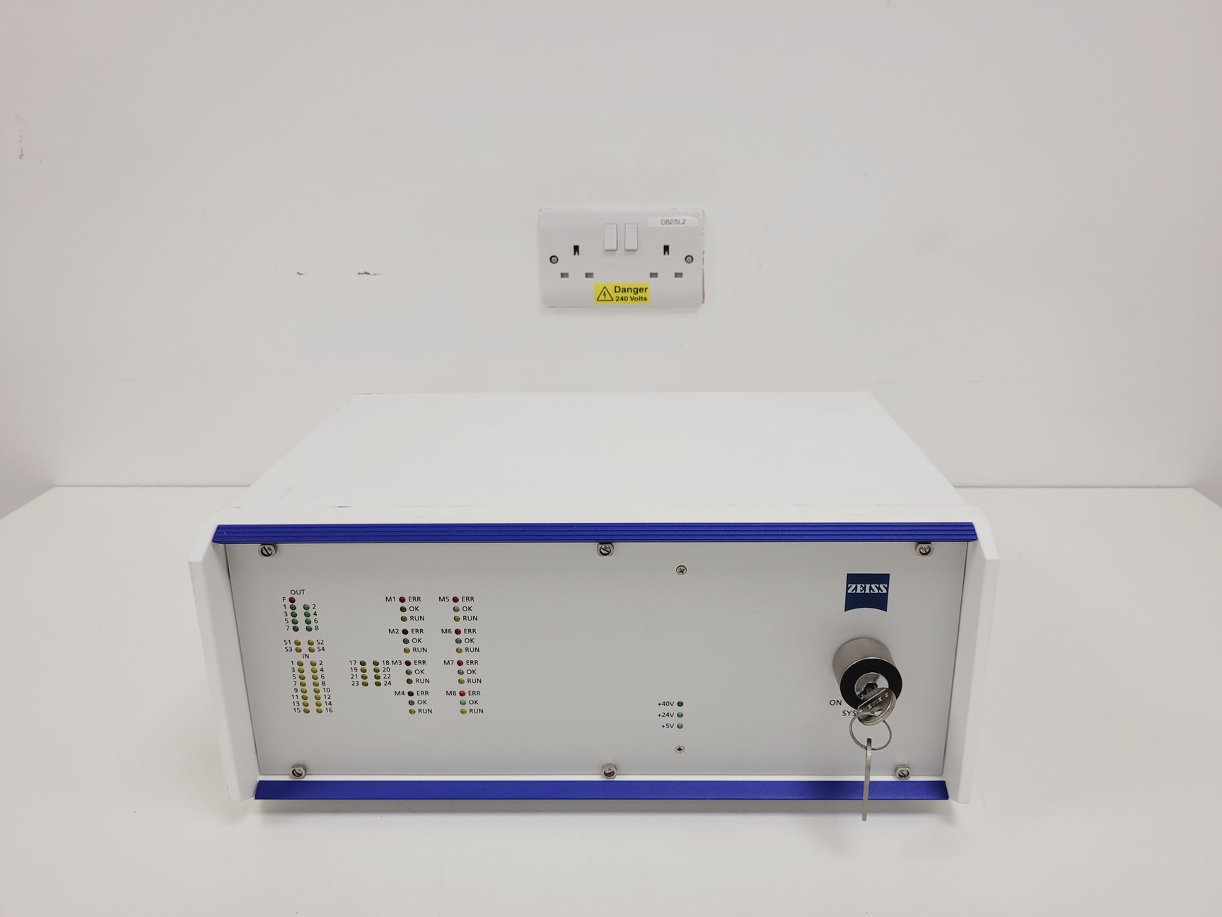 Image of Palm Microbeam3 Laser Capture Microdissector, Axiovert 200 w/ AxioVision Lab