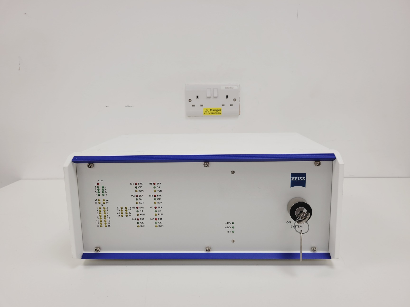 Image of Palm Microbeam3 Laser Capture Microdissector, Axiovert 200 w/ AxioVision Lab