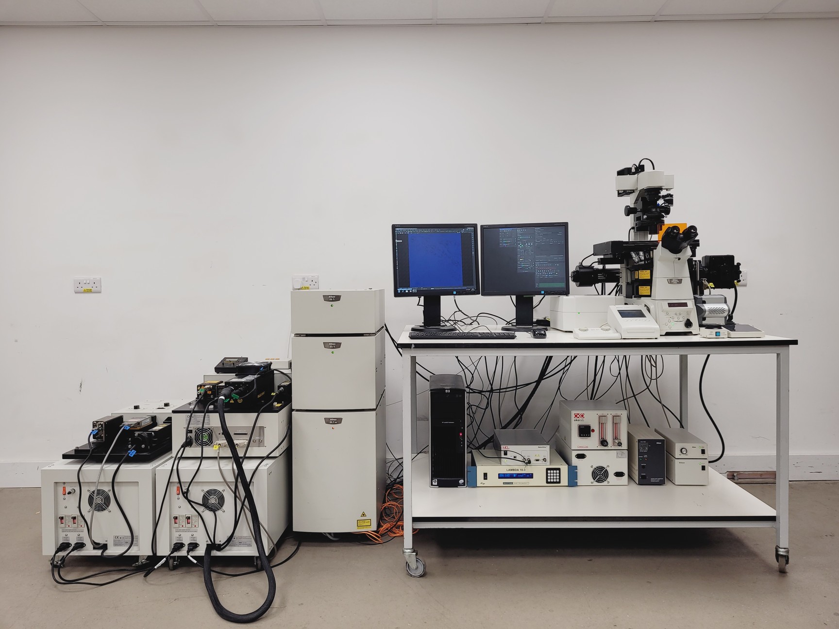 Image of Nikon Eclipse Ti-E Motorised Inverted Microscope System and A1R confocal/TIRF 