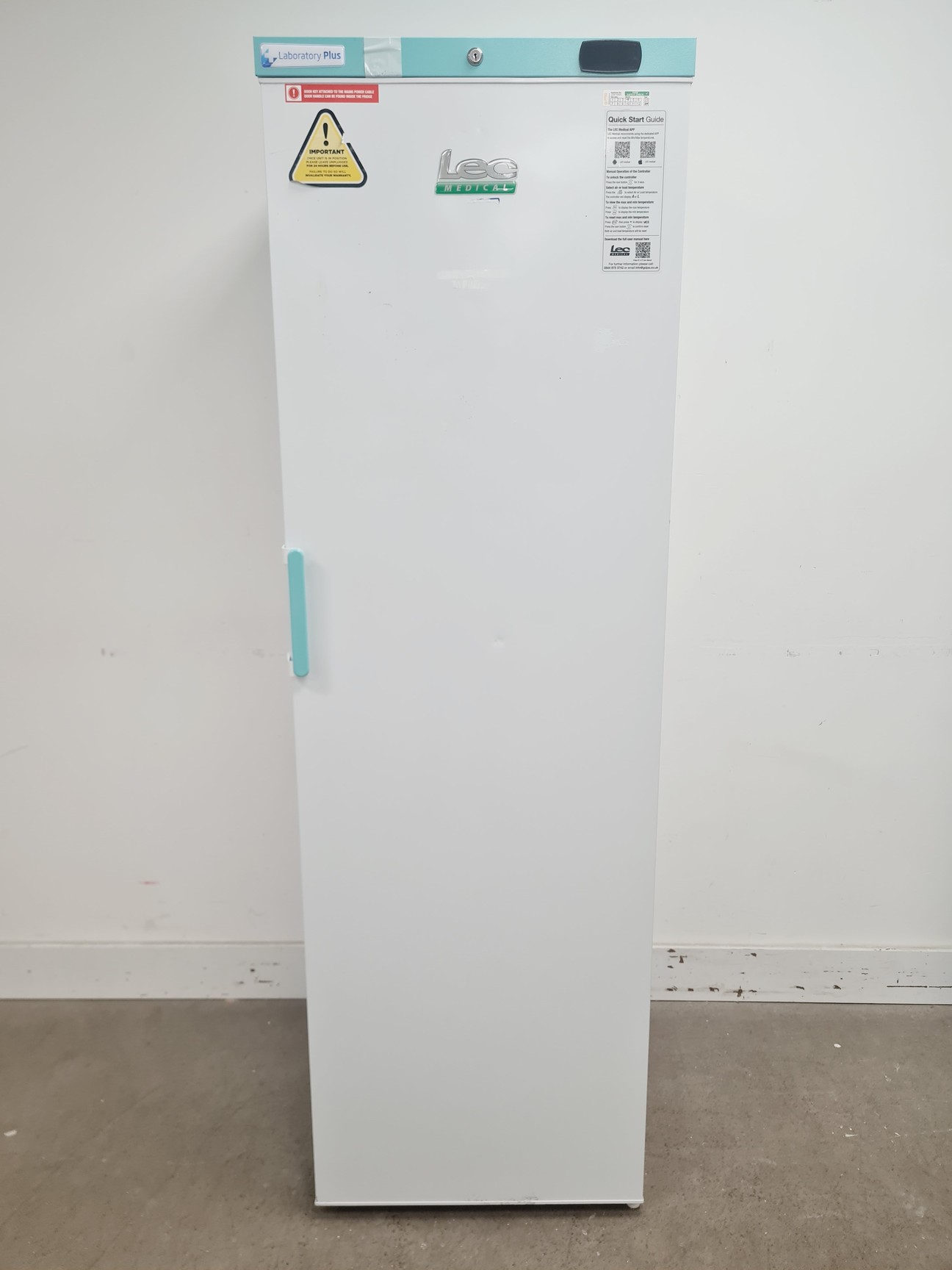 Image of LEC Medical LSFSF312BT Laboratory Freezer - Lab