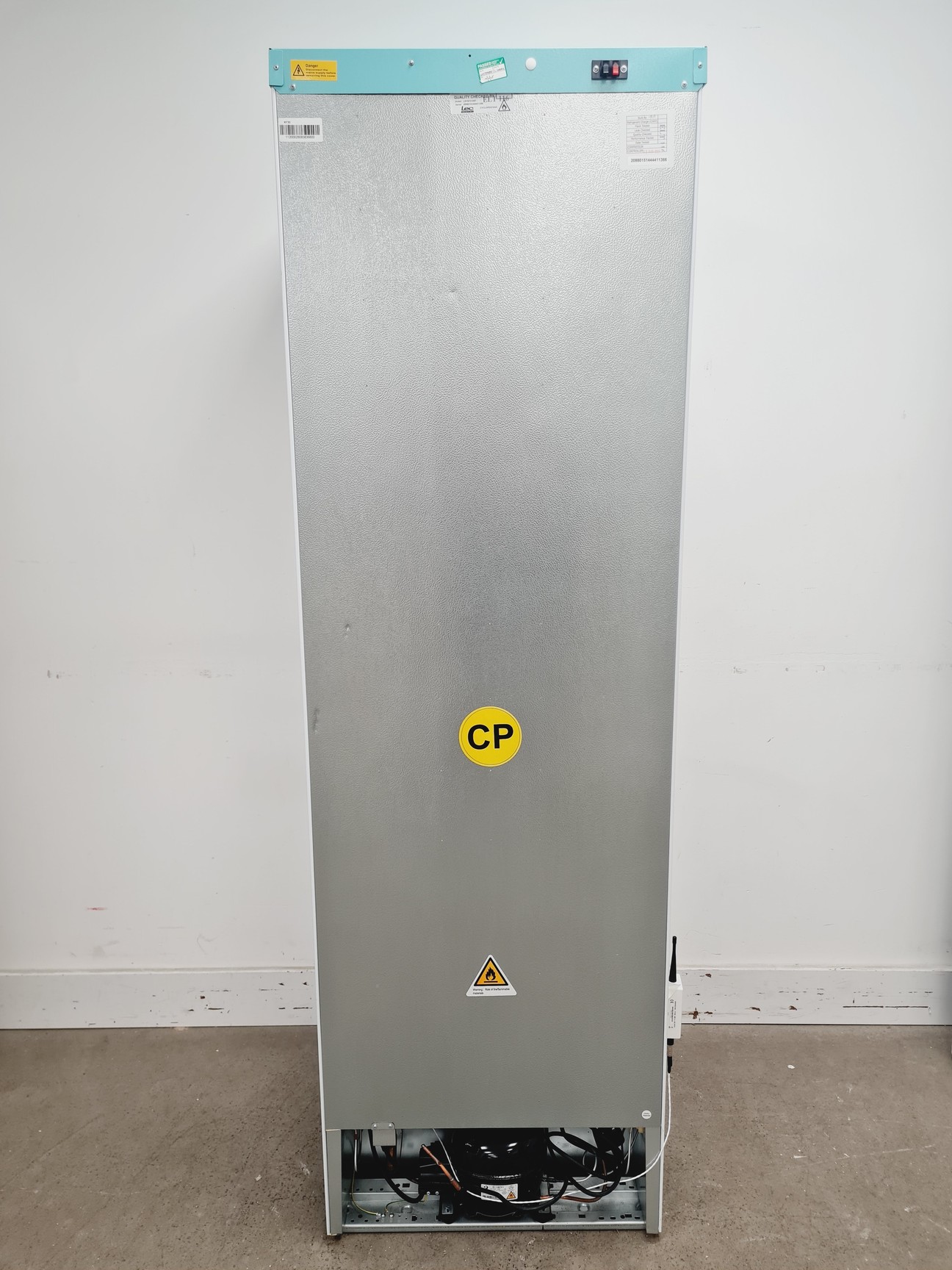 Image of LEC LSFSF312BT Medical Laboratory Freezer -  Lab