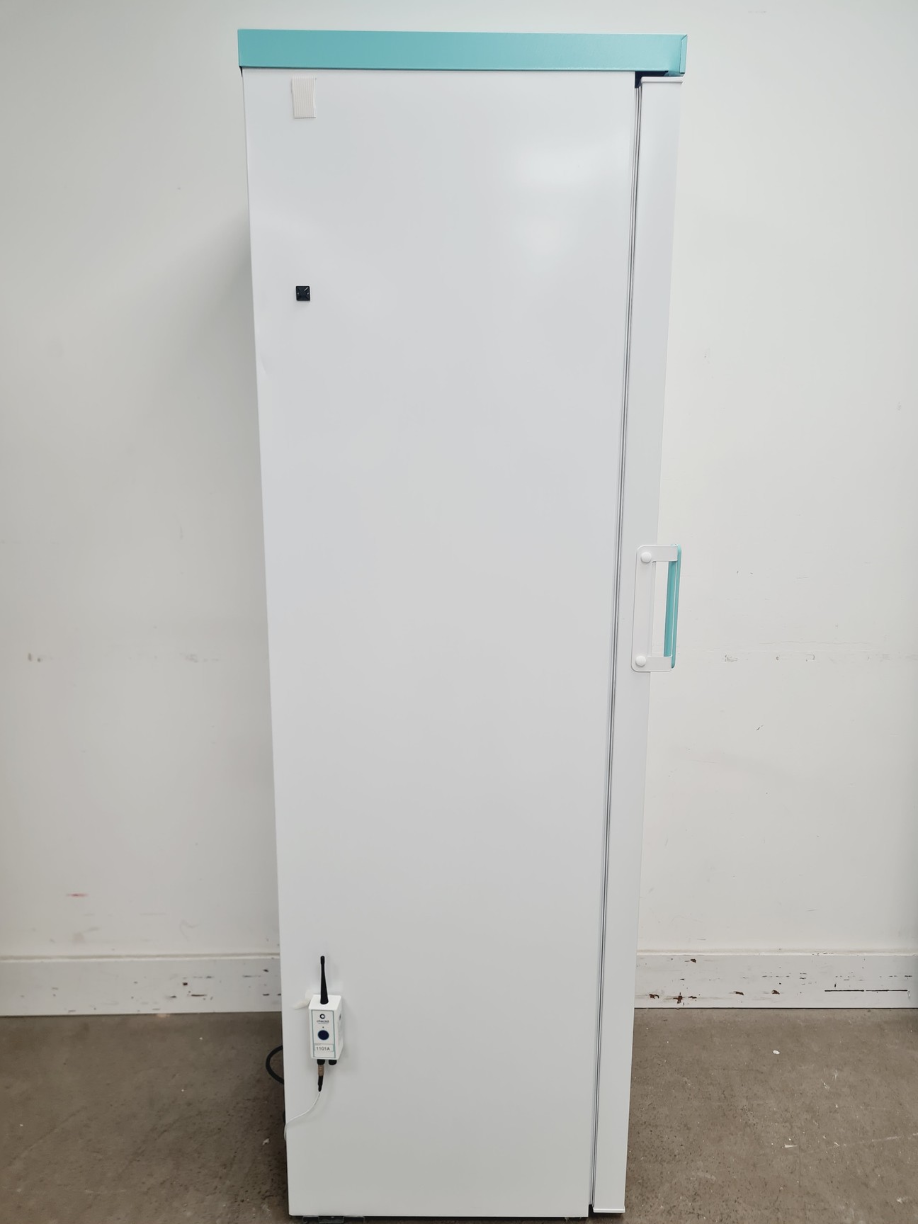Image of LEC LSFSF312BT Medical Laboratory Freezer -  Lab