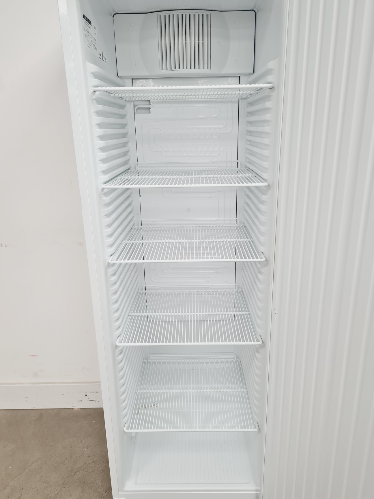 Image of  Liebherr LKv Model No. 3910 MediLine Lab Refrigerator Lab