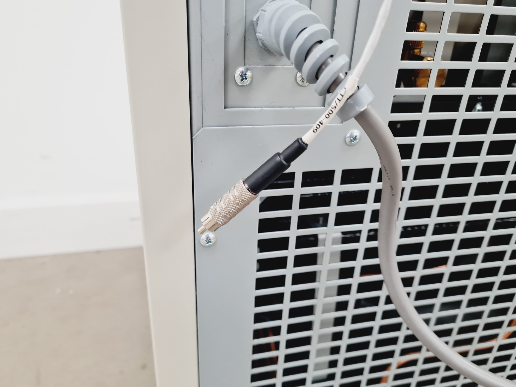 Image of PHCBI Ultra Low Temperature -150˚C Freezer MDF-C2156VAN VIP Series Lab