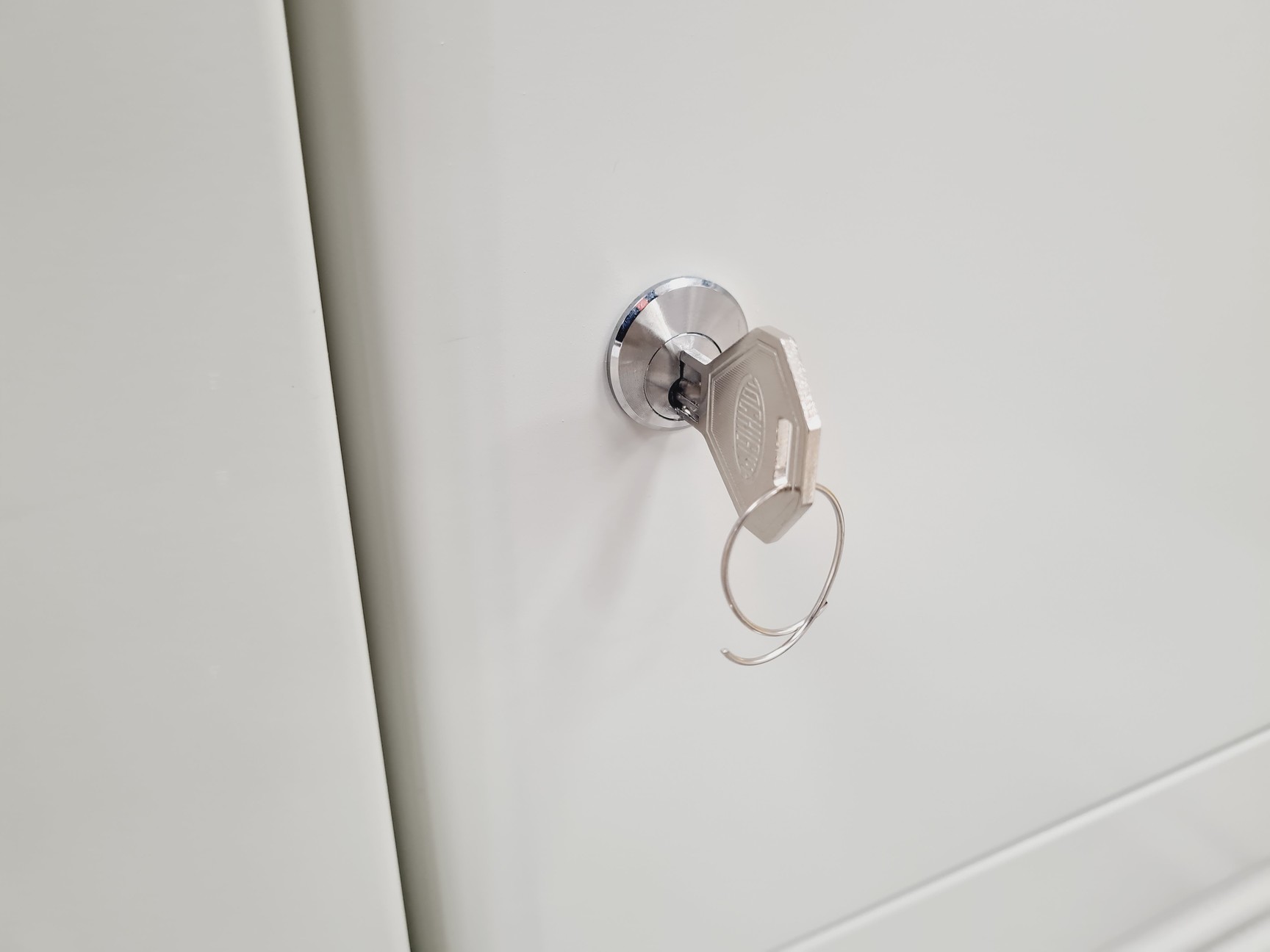 Image of PHCBI Ultra Low Temperature -150˚C Freezer MDF-C2156VAN VIP Series Lab