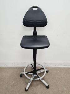 Thumbnail image of Lot Of 10 x VWR Adjustable Lab Chairs