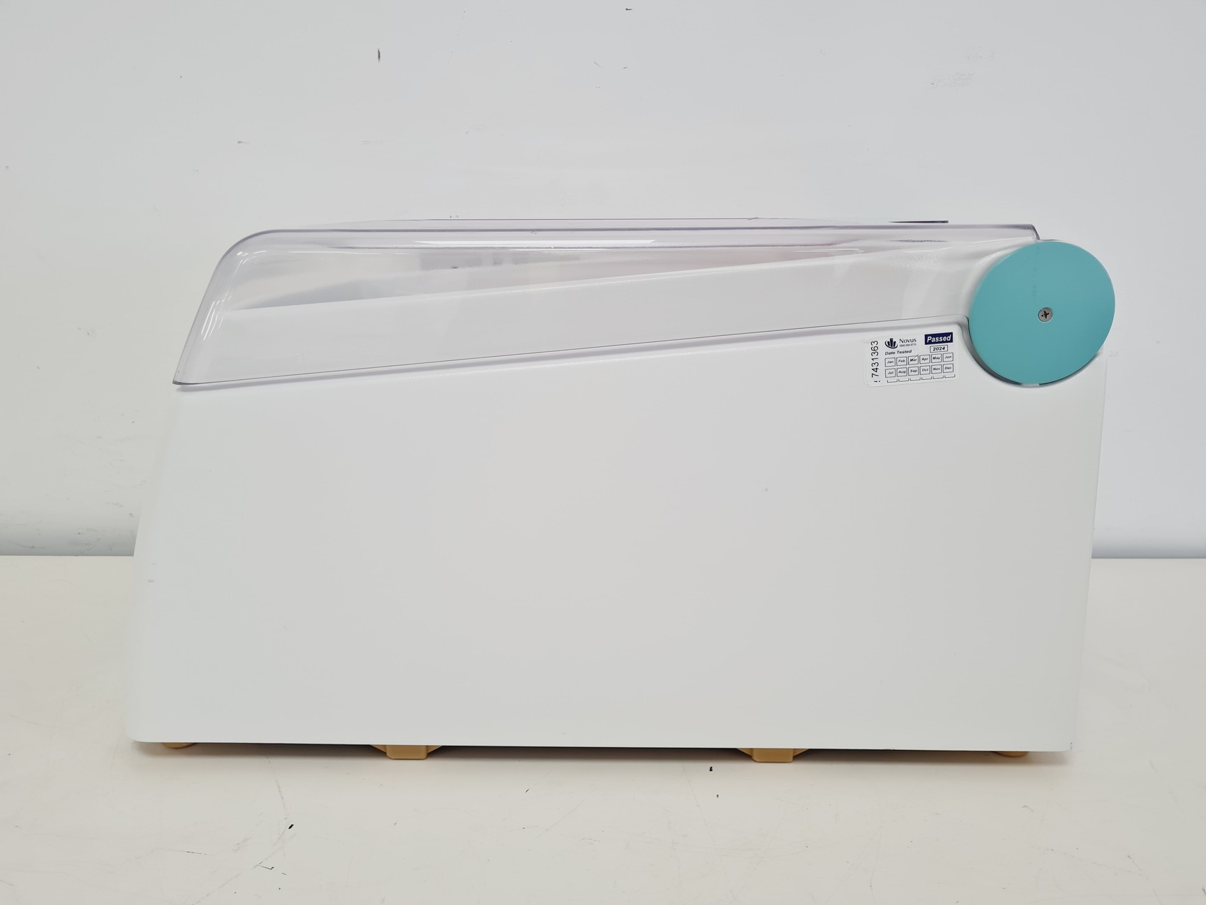 Image of Barkey Plasmatherm Blood & Plasma Bag Heating System Lab