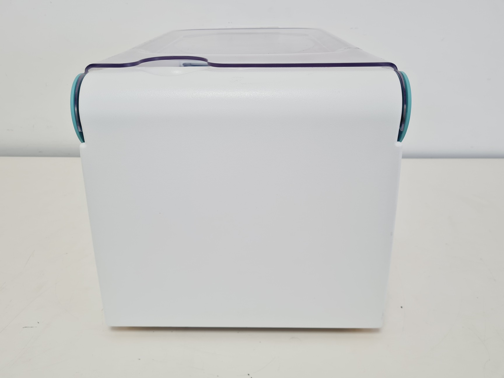 Image of Barkey Plasmatherm Blood & Plasma Bag Heating System Lab