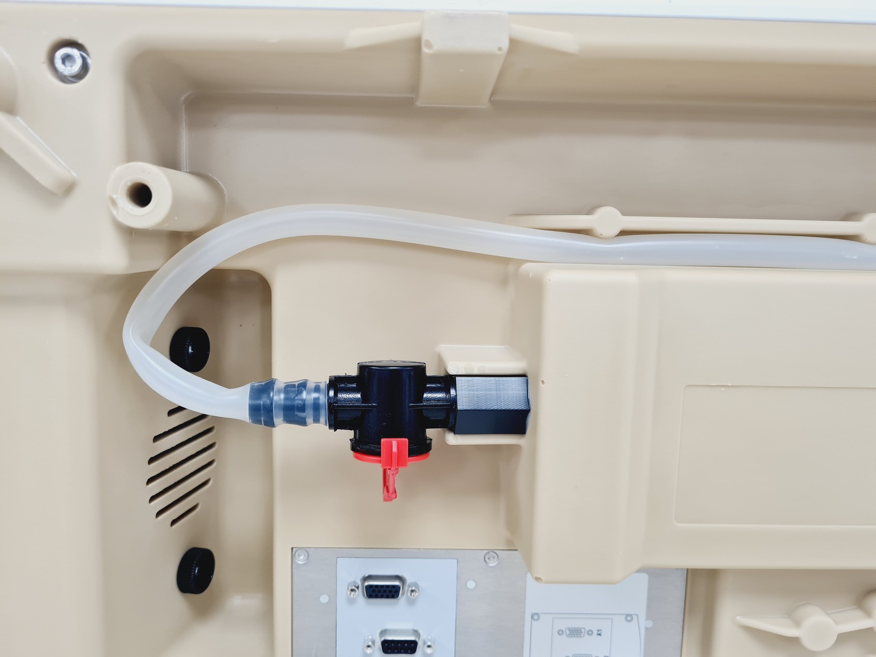 Image of Barkey Plasmatherm Blood & Plasma Bag Heating System Lab