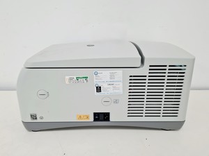Thumbnail image of Eppendorf 5427 R Benchtop Centrifuge Lab