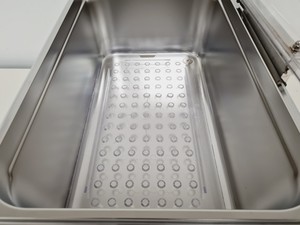 Thumbnail image of VWR Unstirred VWB2 26 Water Bath 