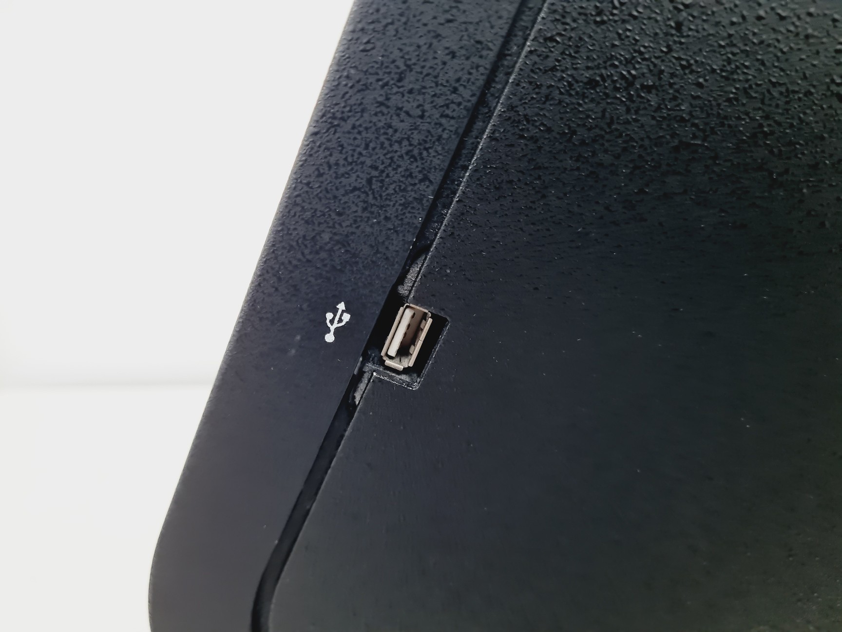 Image of Illumina MiSeq Benchtop Gene Sequencer 2015 Lab
