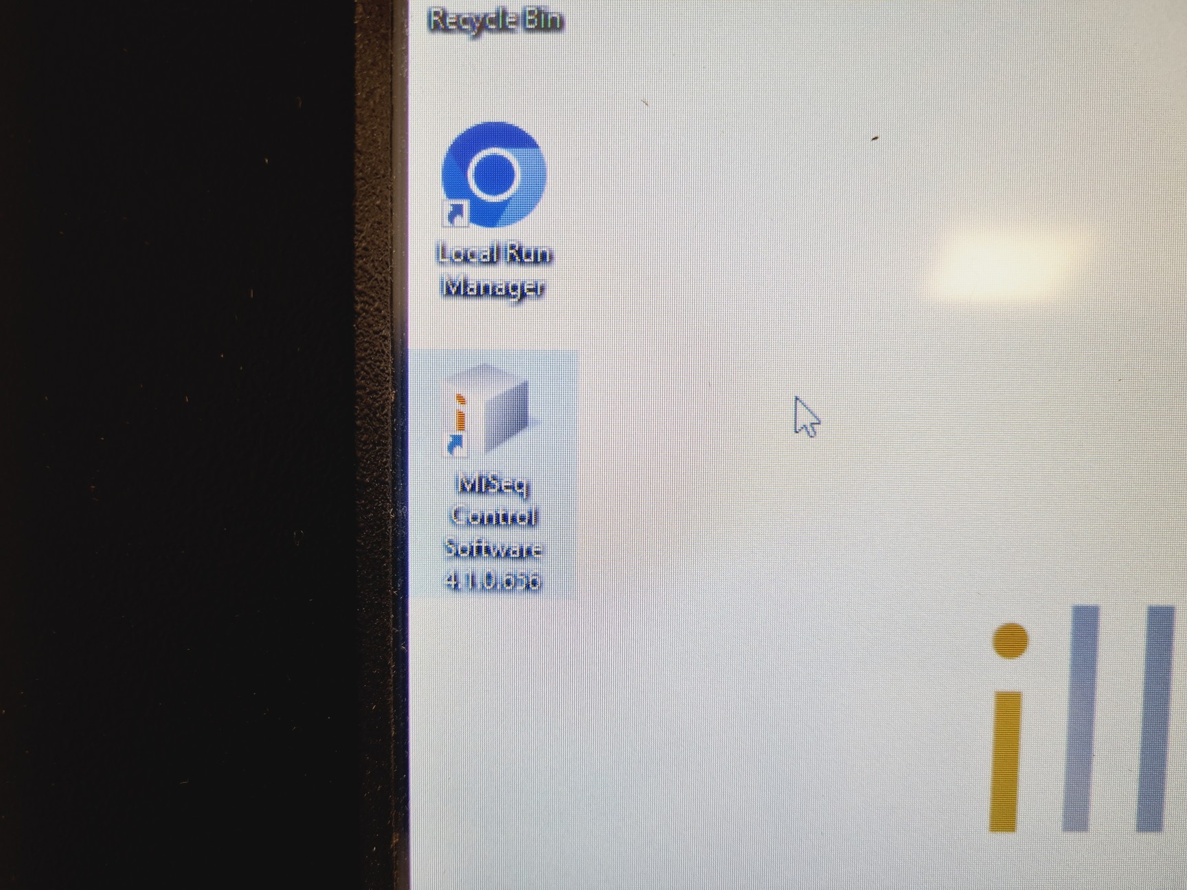 Image of Illumina MiSeq Benchtop Gene Sequencer 2015 Lab