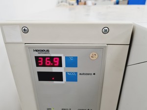 Thumbnail image of Heraeus CO2 Incubator BB6220 Lab Oven - Spares / Repairs Faulty CO2 Sensor Lab