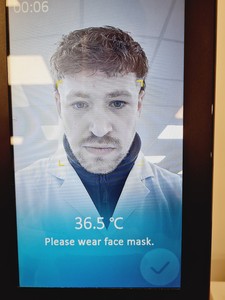 Thumbnail image of Hikvision - DS-K5604A-3XF/V Temperature Screening Terminal 