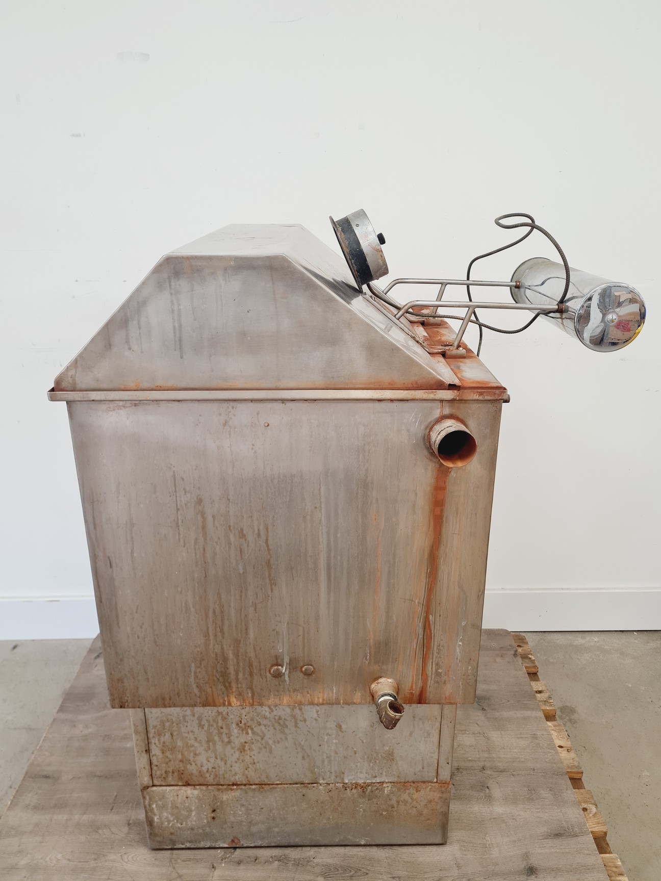 Image of Bartlett Hot Water Commercial Steamer For Catering 