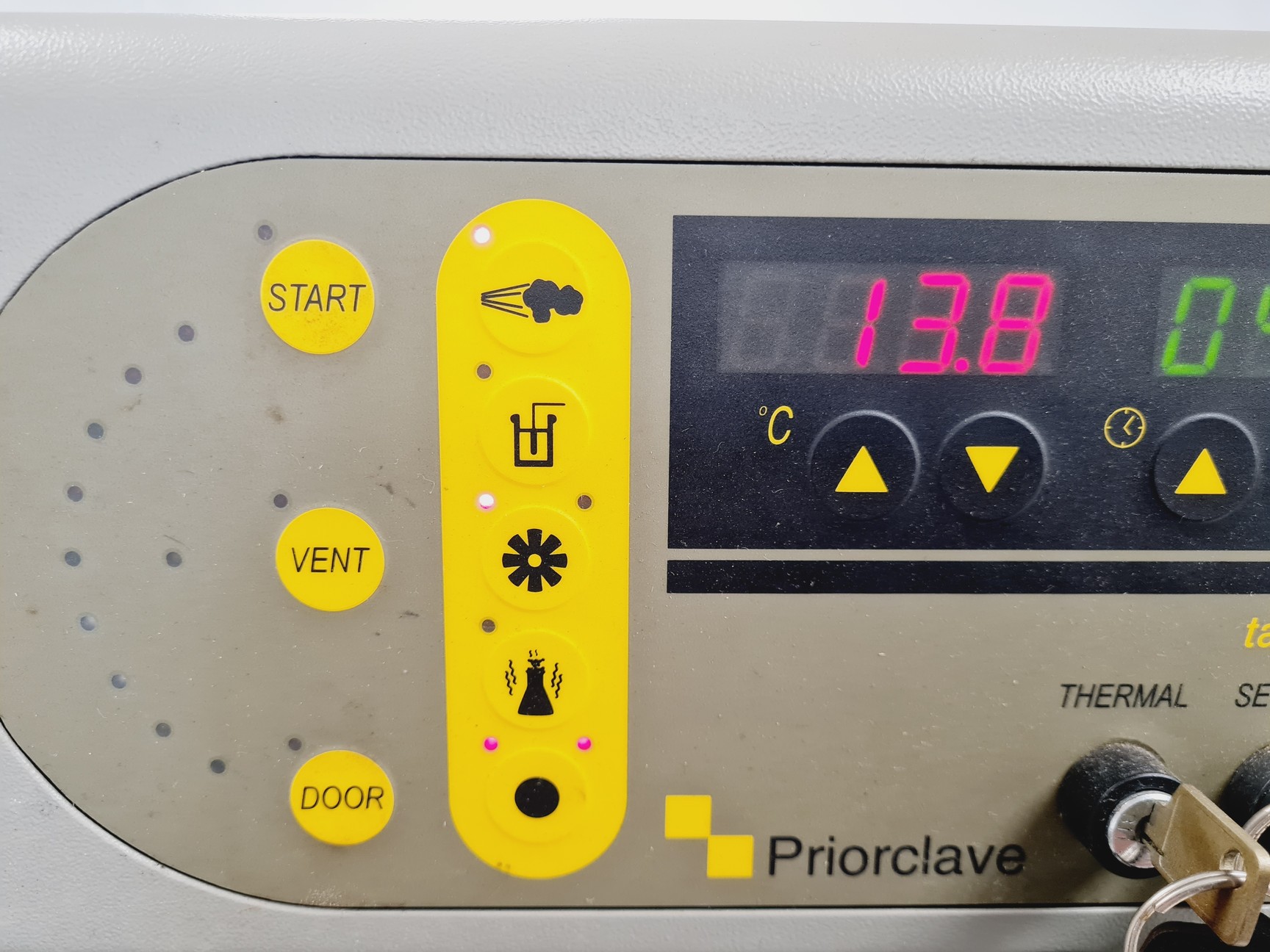 Image of Priorclave PS/RSC/SH450 Front Loading Autoclave Lab