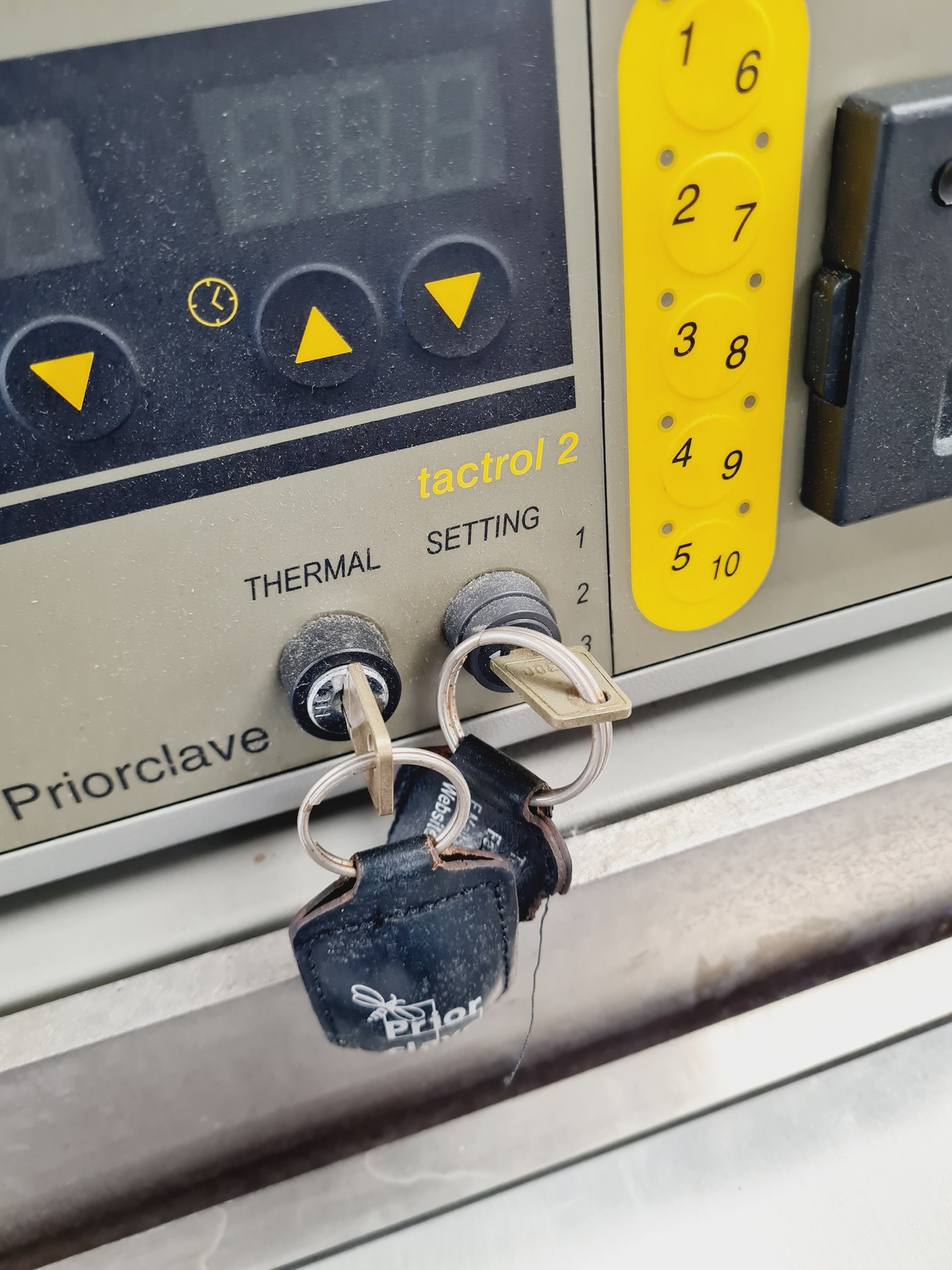 Image of Priorclave PS/RSC/SH450 Front Loading Autoclave Lab