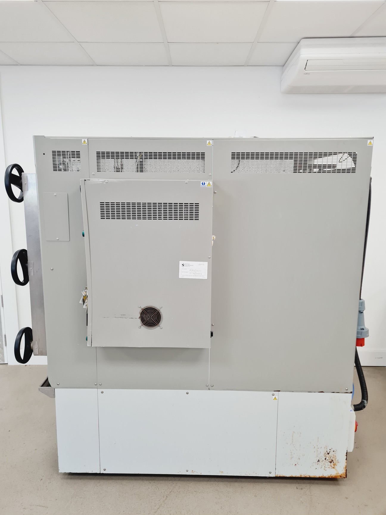 Image of Priorclave PS/RSC/SH850J Front Loading Autoclave With Loading Trolly