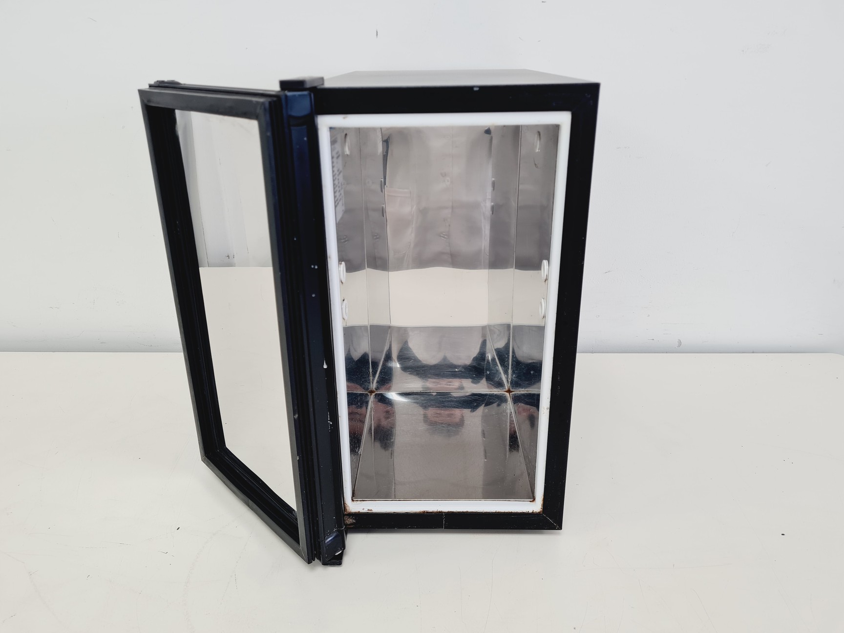 Image of Vitrifrigo FG14 CB UK Milk Cooler/Fridge 