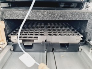 Thumbnail image of Perkin Elmer Flexar LC Autosampler Lab