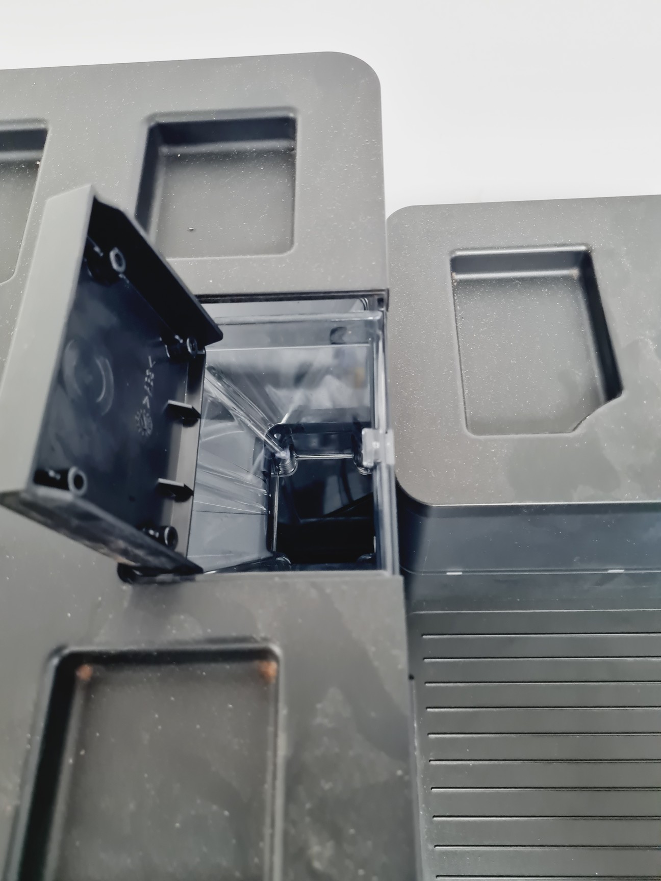 Image of Franke A600 Bean To Cup Coffee Machine + Fridge