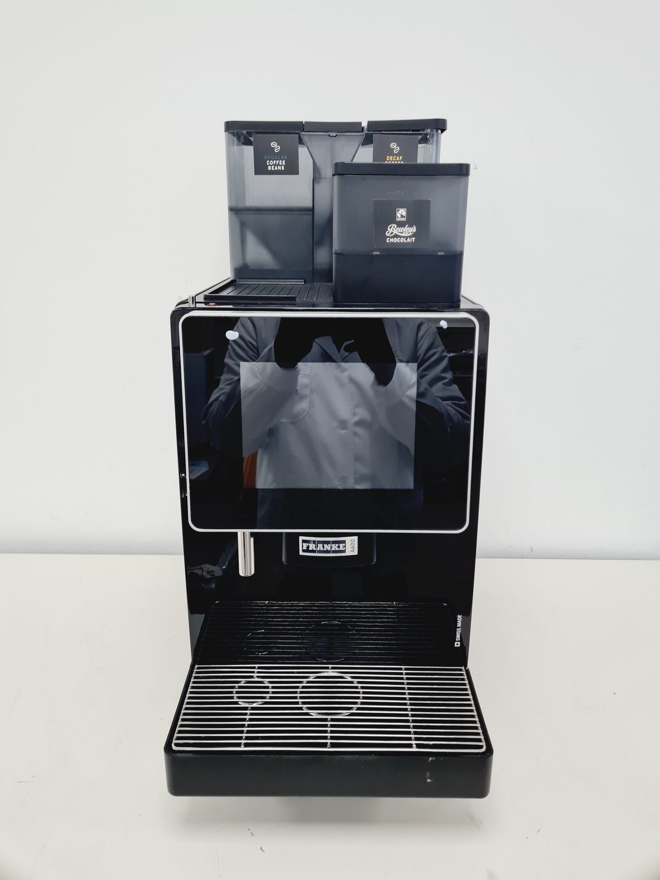 Image of Franke A600 Bean To Cup Coffee Machine + Fridge