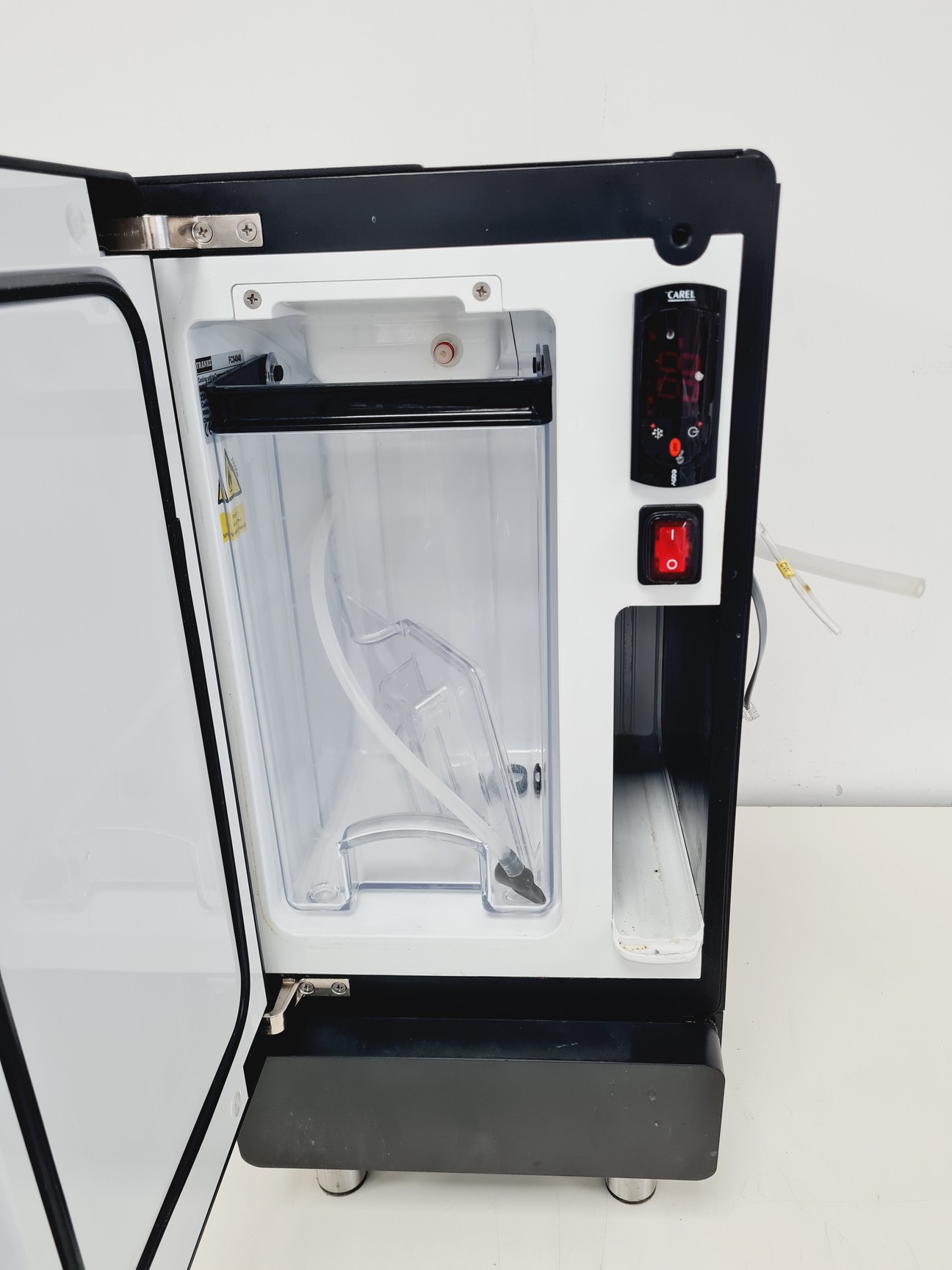 Image of Franke A600 Bean To Cup Coffee Machine + Fridge